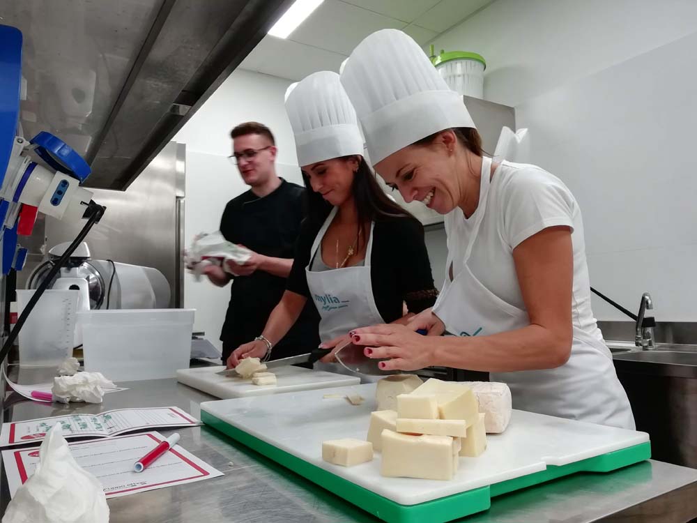 team building per adecco cook eat learn officine italia mestre